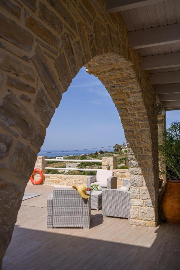 Golden Sky Villa Kamilárion Extérieur photo
