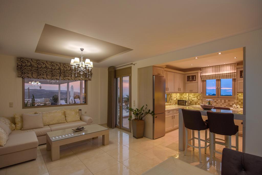 Golden Sky Villa Kamilárion Extérieur photo